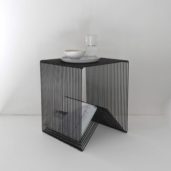 Willowby Wire Side Table - Black